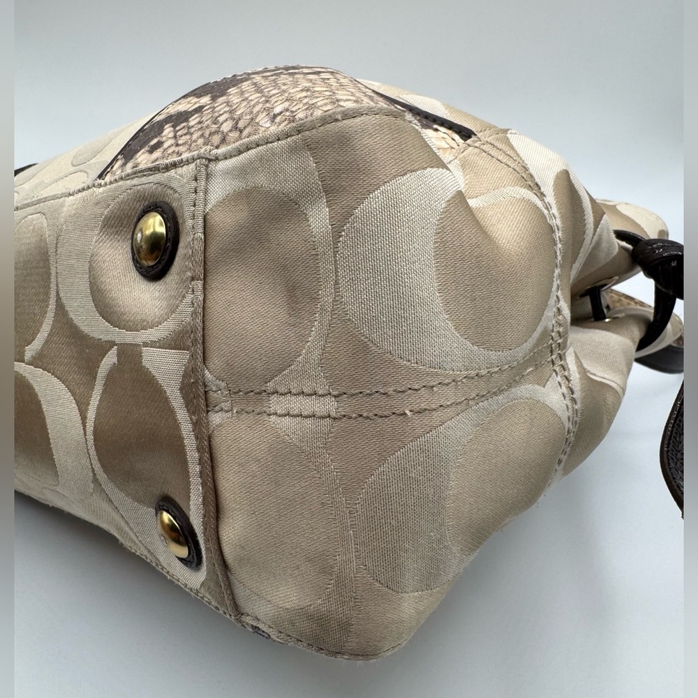 Coach Colette Signature Satchel / Carryall | Very Good Condition - Picture 9 of 13